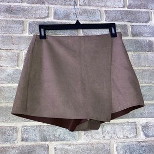 NWT Faux Suede Mini Skirt / skort